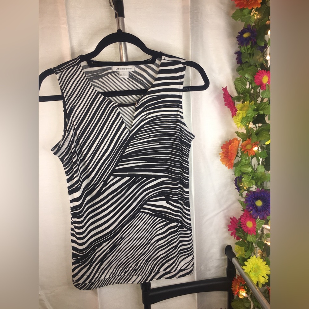 Liz Claiborne | Women’s Sleeveless Black/White Blouse Top